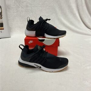 Nike Men's Black Running Shoes